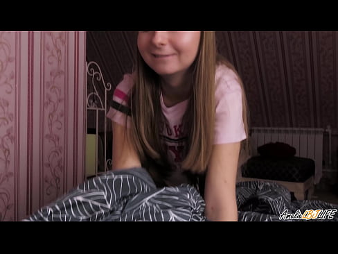 ❤️ Blondie onun BFF-ni dərindən sorur və ağzına boşaldır ❌ Seks videosu az.epicshowdown.top ❌